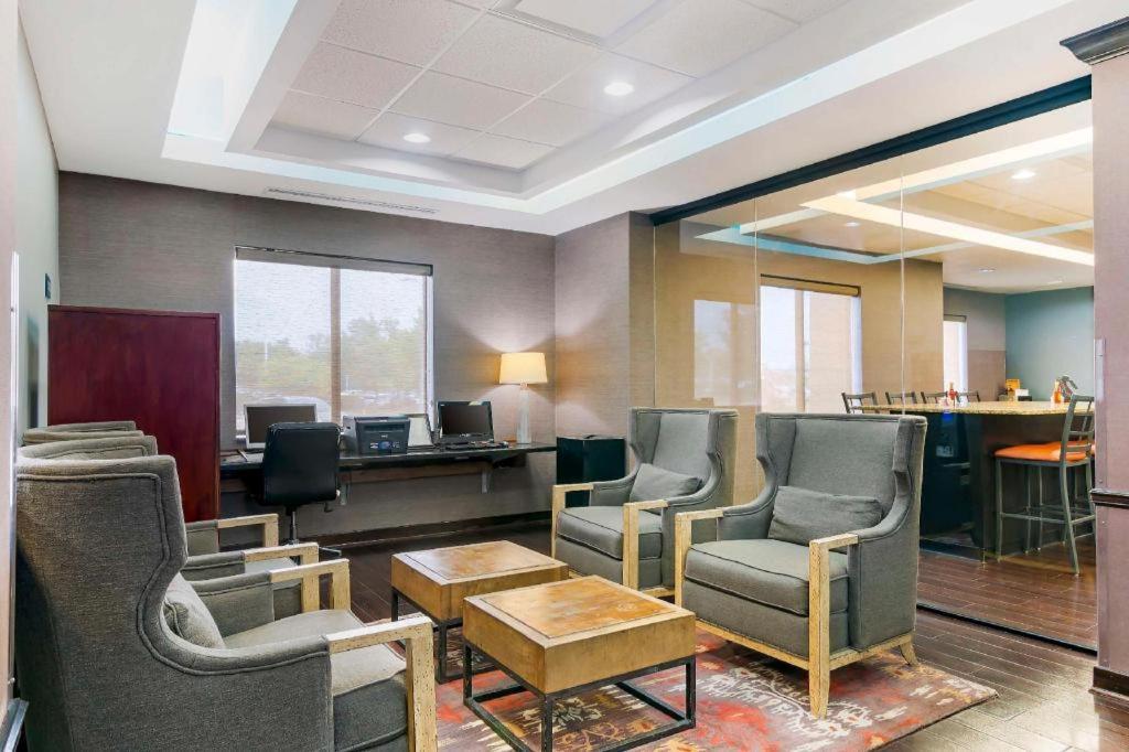 Best Western Plus Olathe Hotel Dış mekan fotoğraf